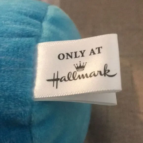 Elsa Itty Bittys - Hallmark - Picture 8 of 8